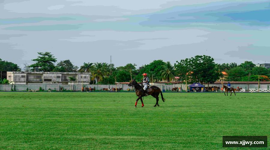 星空·综合体育中国官方网站打破极限，挑战自我！